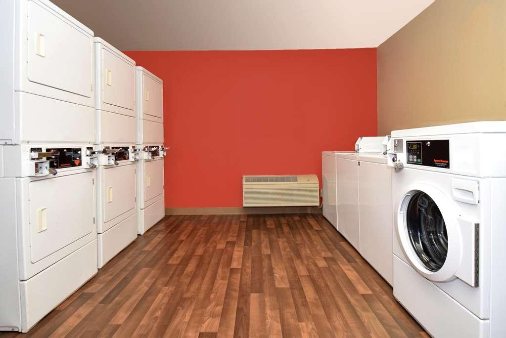 Extended Stay America Suites - Boston - Waltham - 32 4Th Ave Eksteriør billede