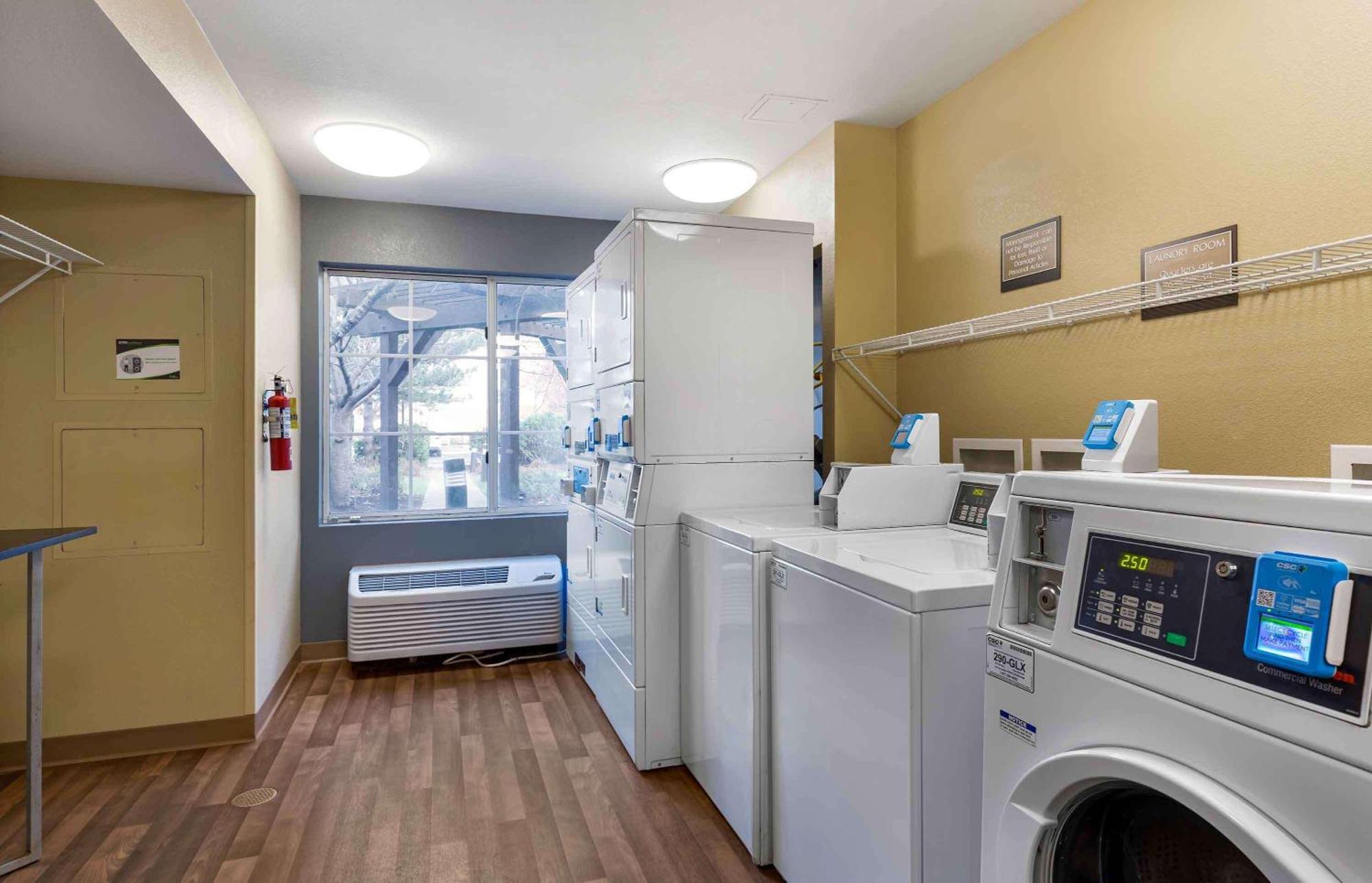 Extended Stay America Suites - Boston - Waltham - 32 4Th Ave Eksteriør billede