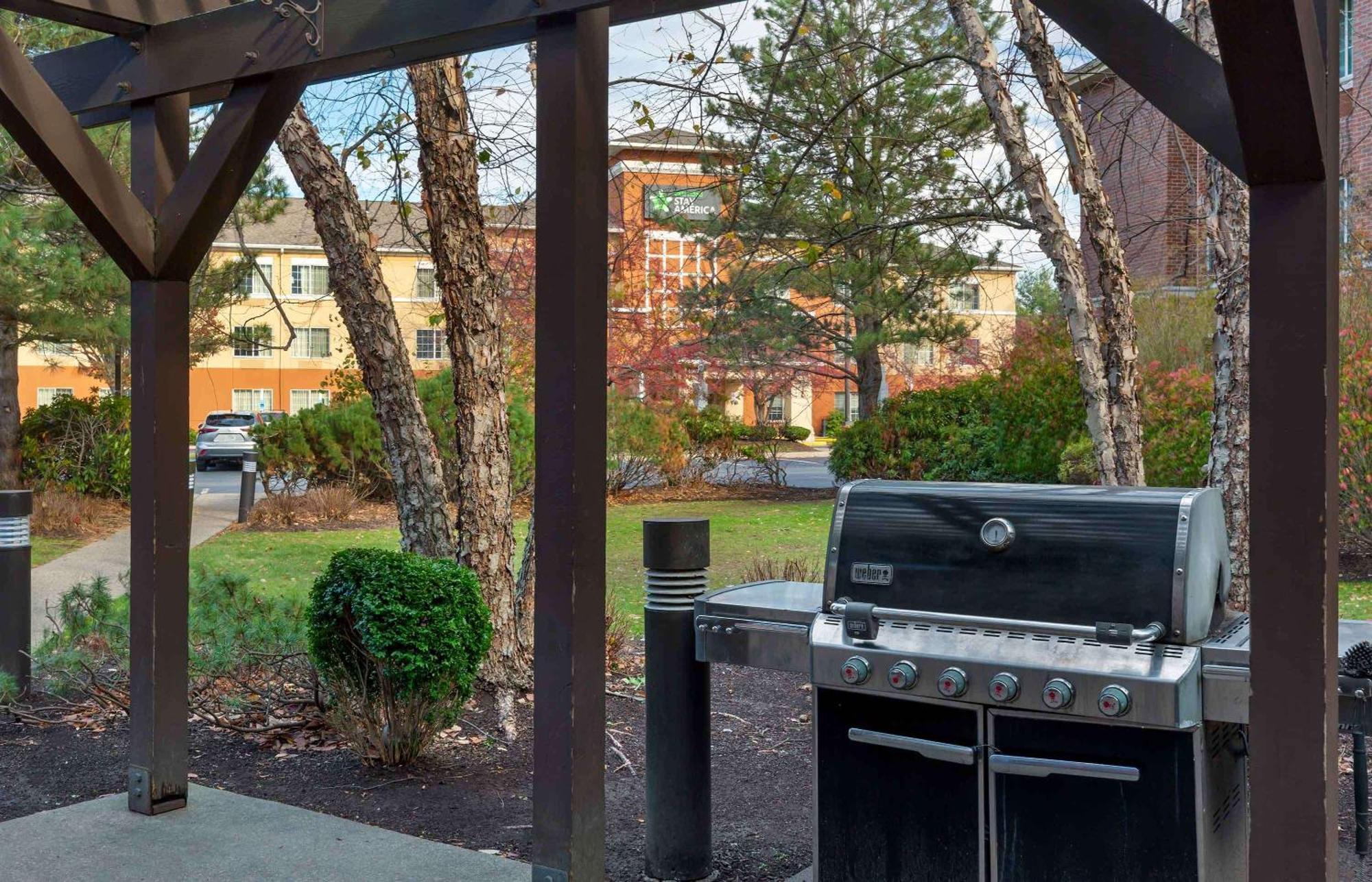 Extended Stay America Suites - Boston - Waltham - 32 4Th Ave Eksteriør billede