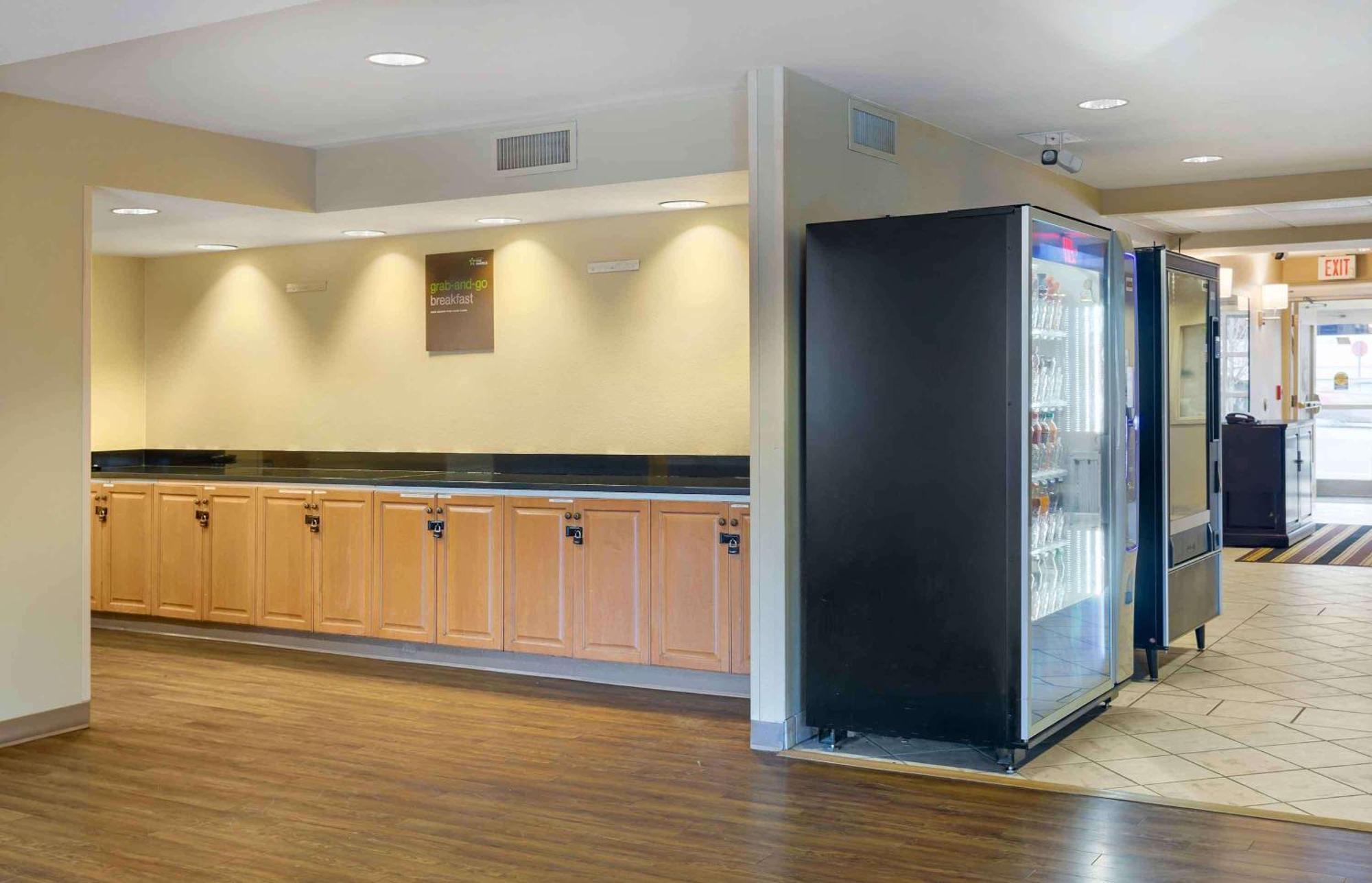 Extended Stay America Suites - Boston - Waltham - 32 4Th Ave Eksteriør billede