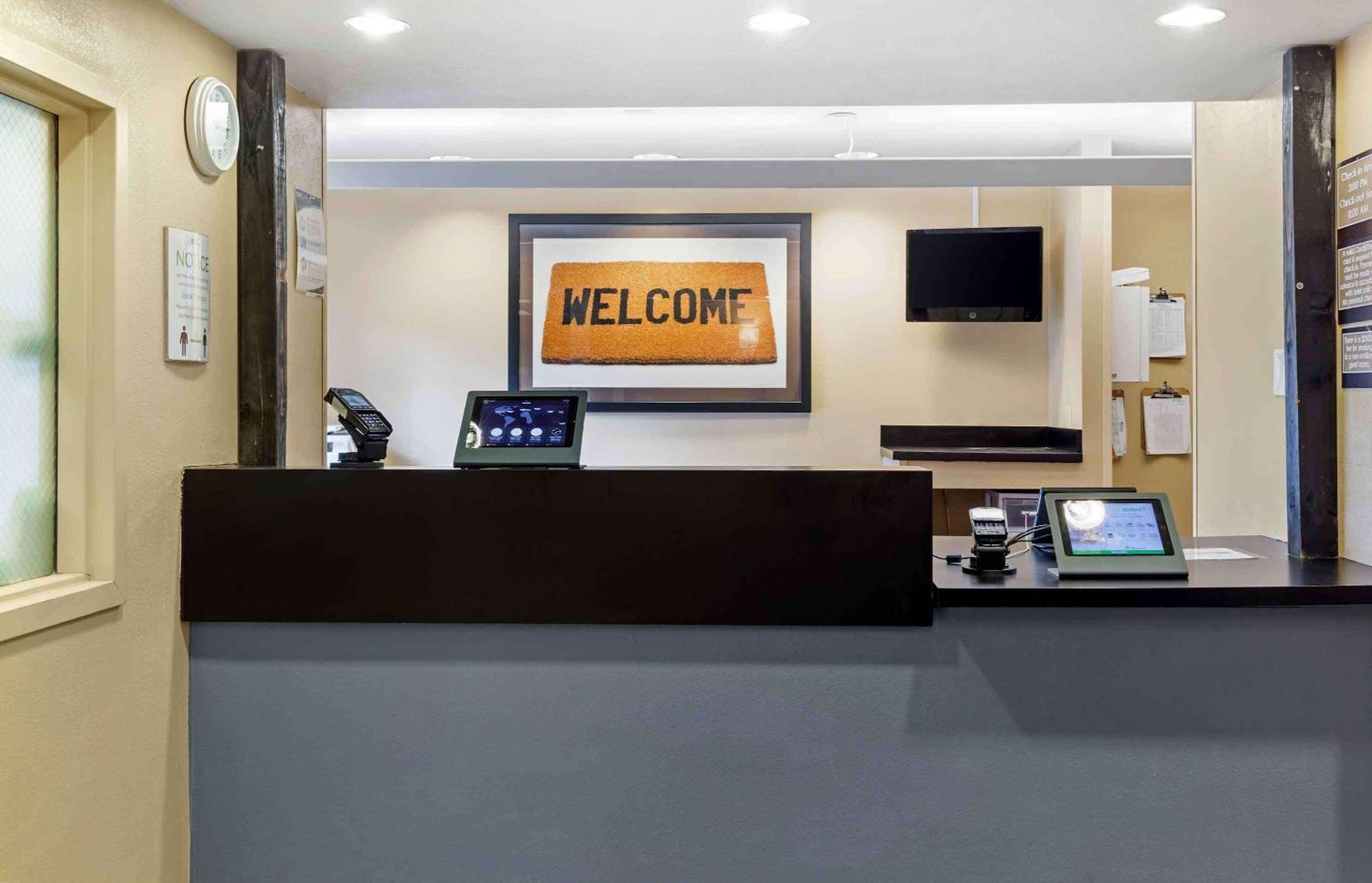 Extended Stay America Suites - Boston - Waltham - 32 4Th Ave Eksteriør billede