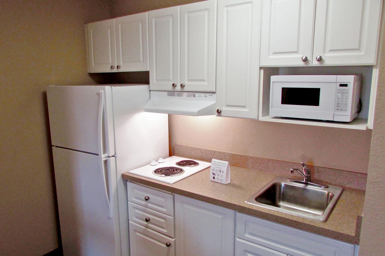 Extended Stay America Suites - Boston - Waltham - 32 4Th Ave Eksteriør billede