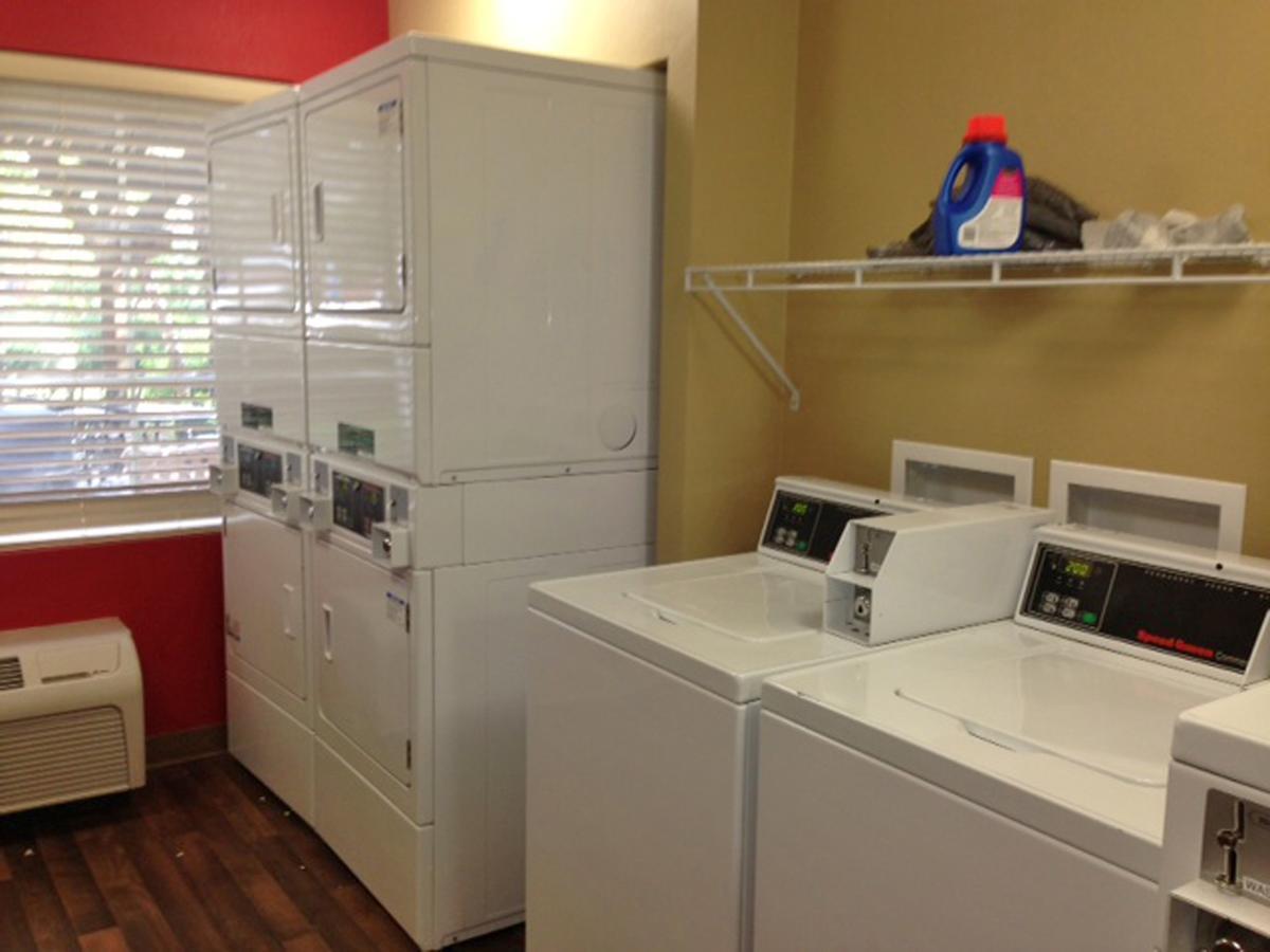 Extended Stay America Suites - Boston - Waltham - 32 4Th Ave Eksteriør billede